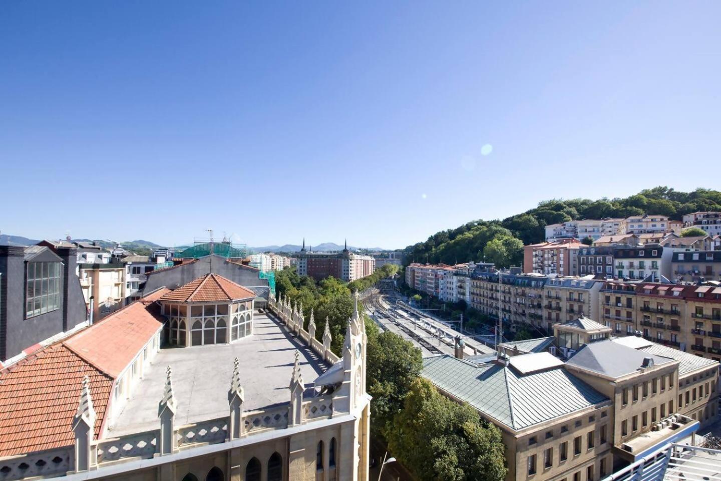 Atico Duplex Centrico Con Parking Incluido Apartment San Sebastián